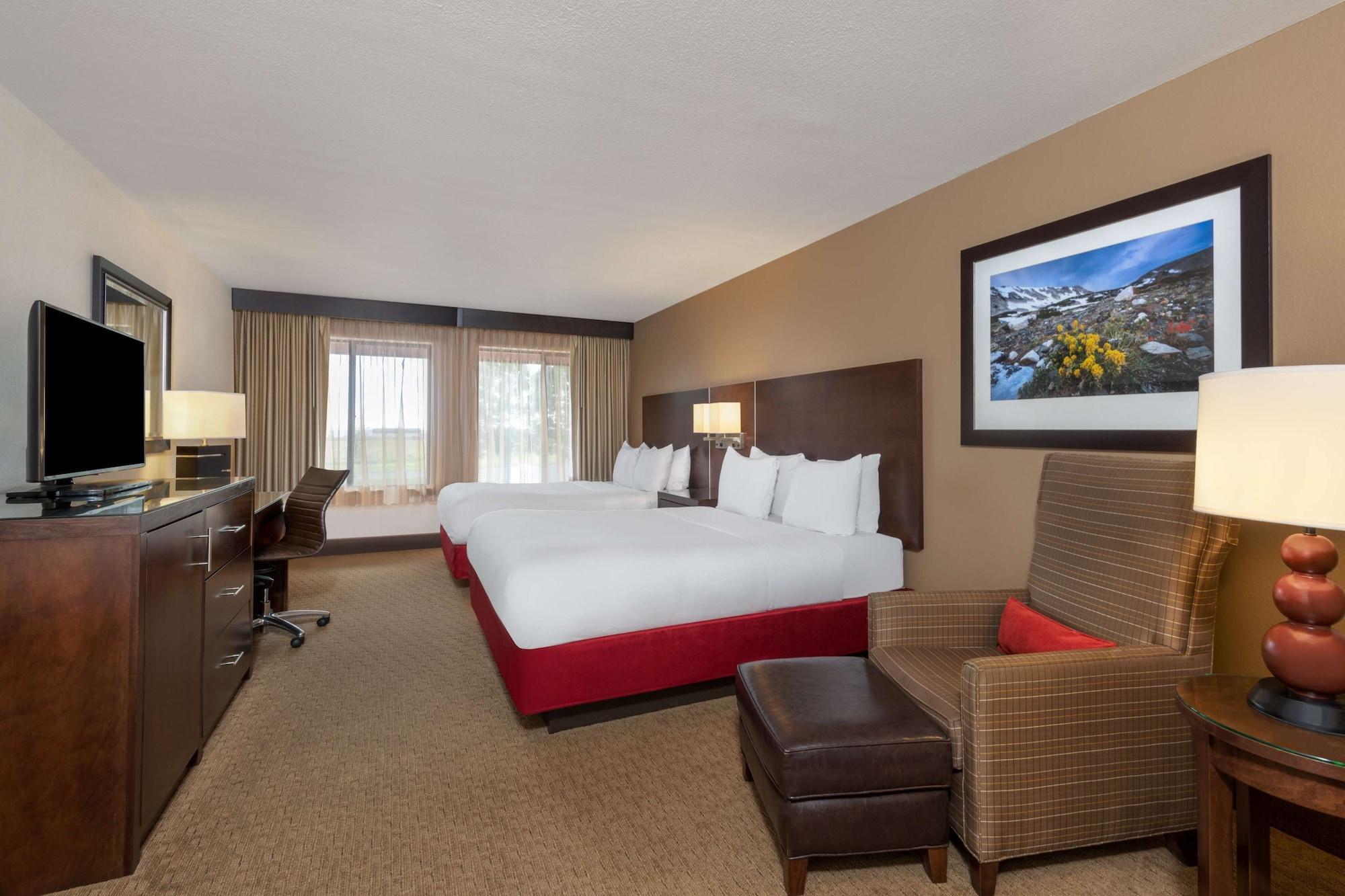 Radisson Hotel Colorado Springs Airport Bagian luar foto