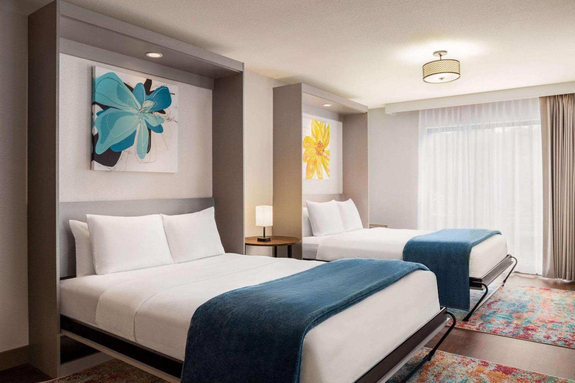 Radisson Hotel Colorado Springs Airport Bagian luar foto
